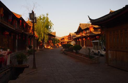 上海本地人平常会去吃的老店有哪些？游戏画面